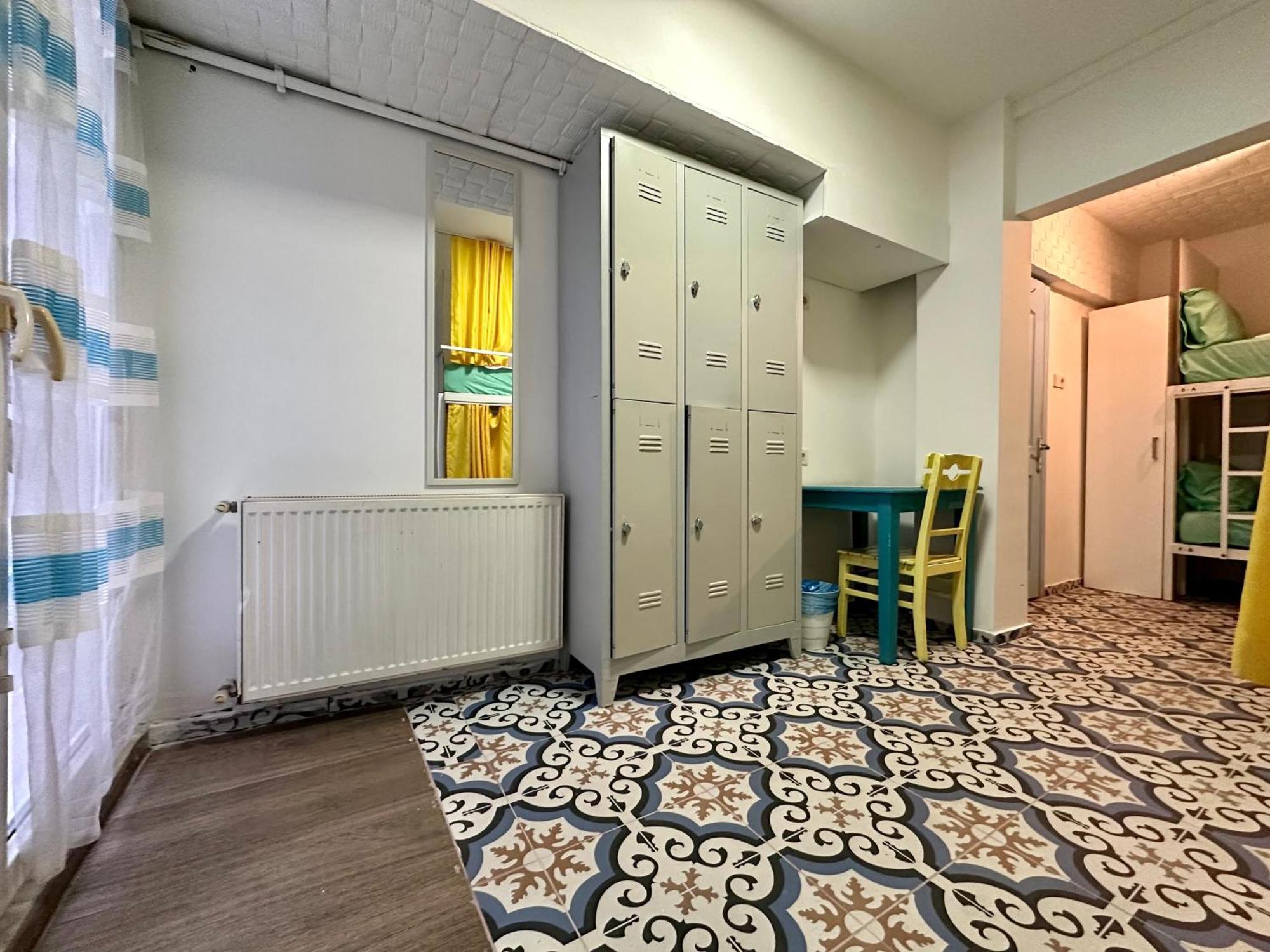 Rodin Hostel — Fotoğraflar 2